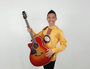 仙台入門ギター弾き語り俱楽部　代表講師　佐々木　良幸